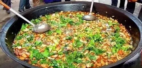 老刘吃瓜大锅菜,一场舌尖上的夏日盛宴